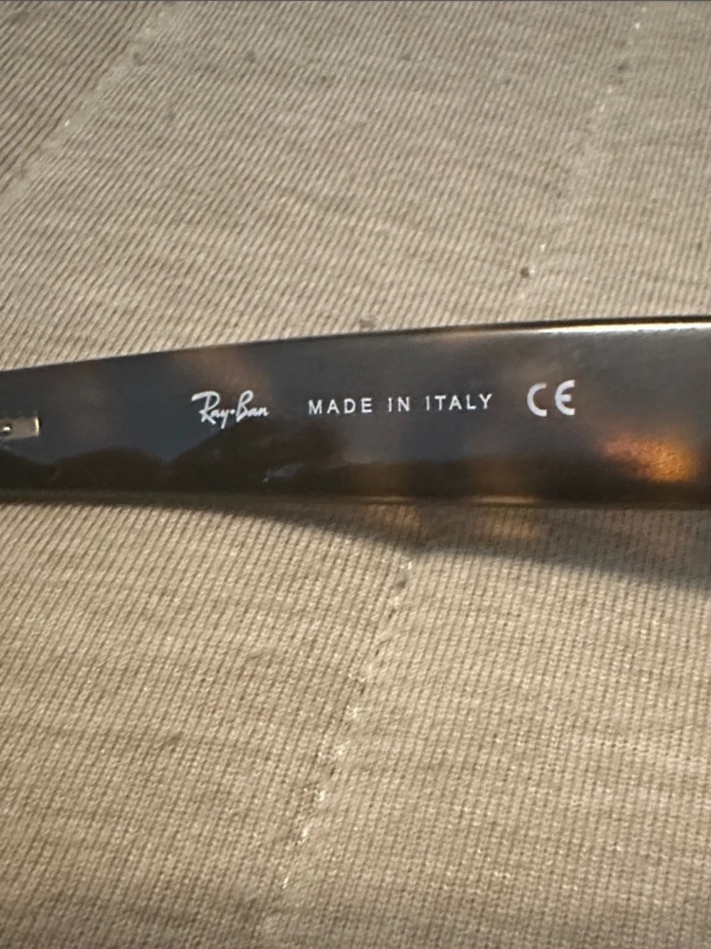 Ray-Ban classic ray